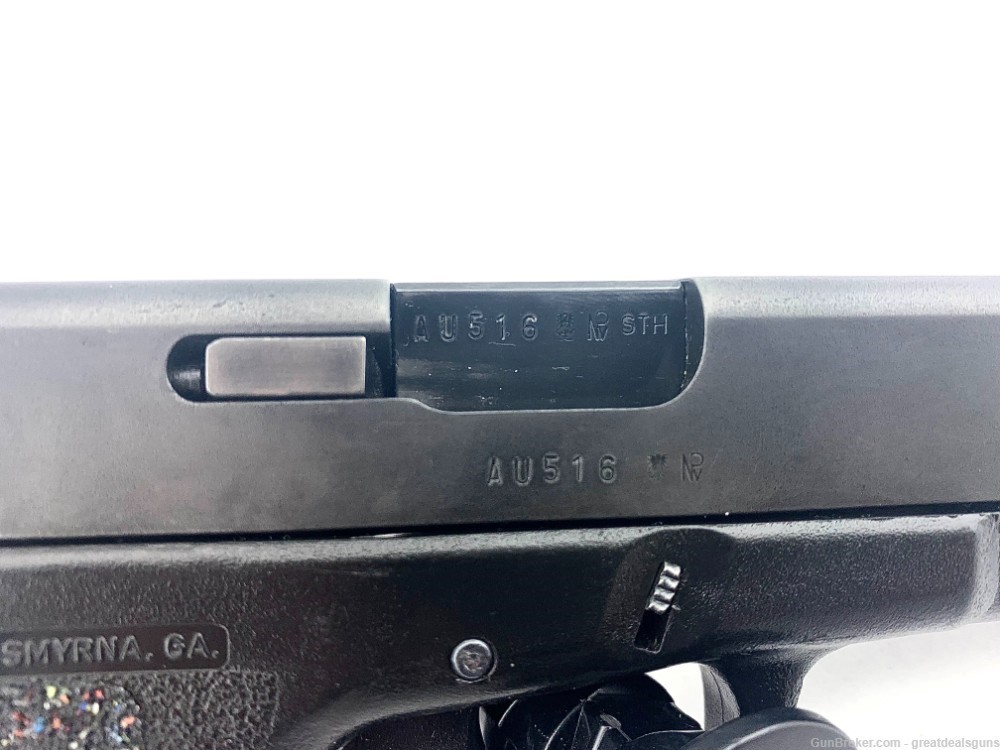 Glock 17 Gen 1 Semi Automatic Pistol Cal: 9mm -img-5