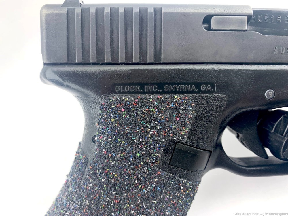 Glock 17 Gen 1 Semi Automatic Pistol Cal: 9mm -img-4