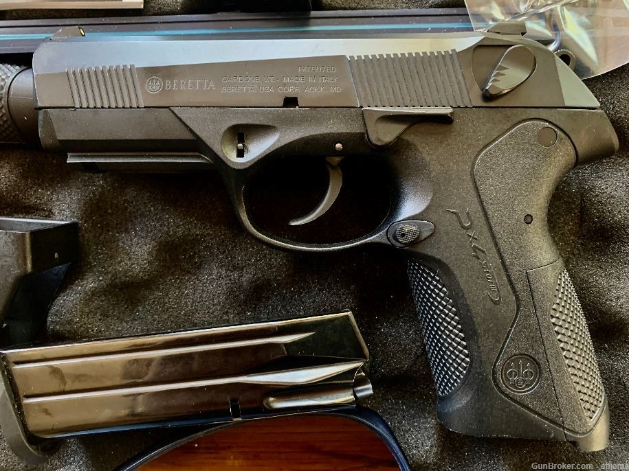Beretta PX4 Storm, 9mm with original case & manual-img-2