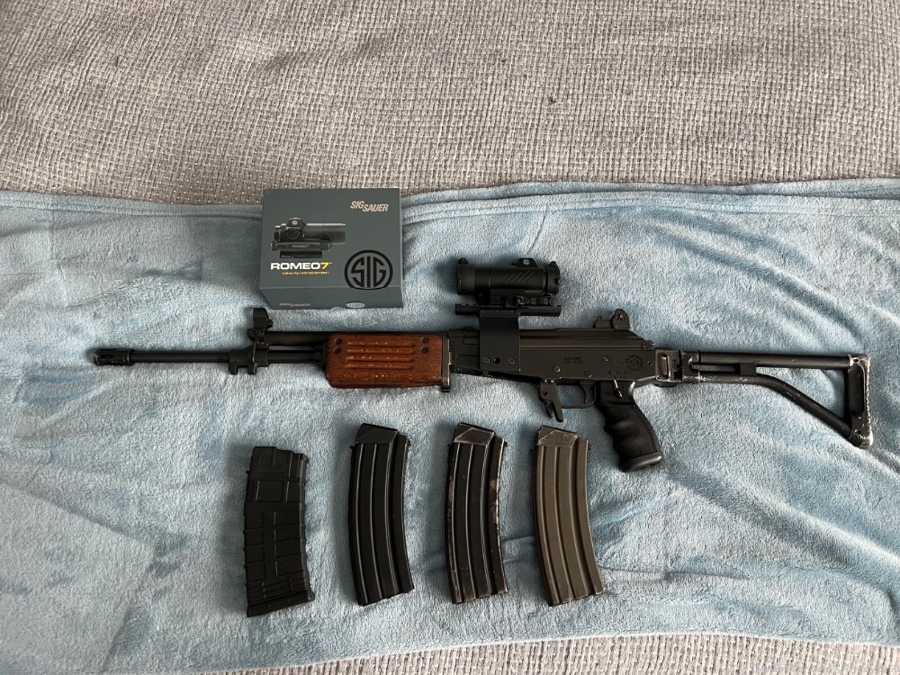 Rare Vintage kit build Galil ARM And Accessories-img-0