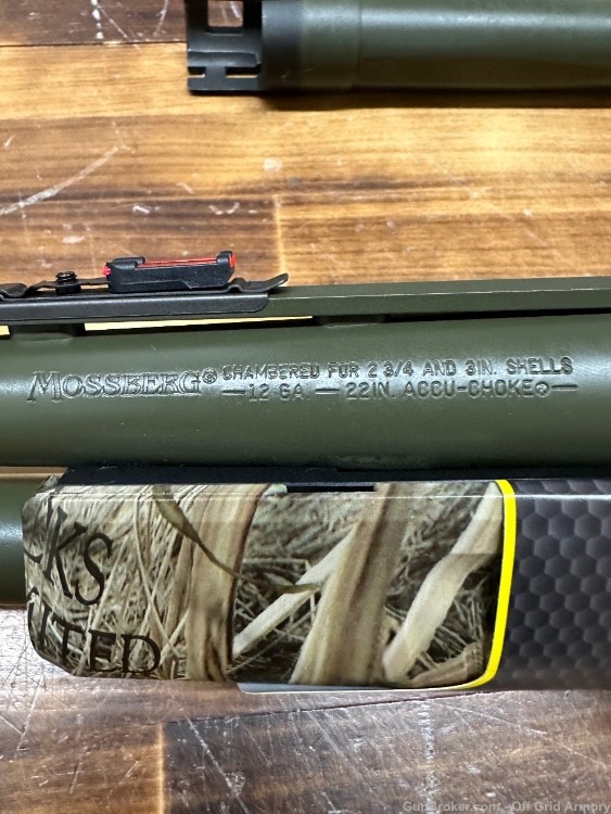 Mossberg Duck Unlimited MODEL 50 W/ Shotgun & Slug Barrels. CAL .12GA-img-13