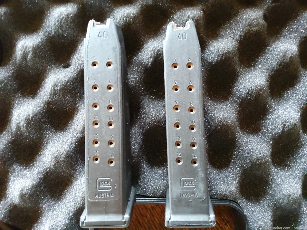 Glock Pistol Magazines, 2-15rd. 40S&W, Case and Manual-img-2