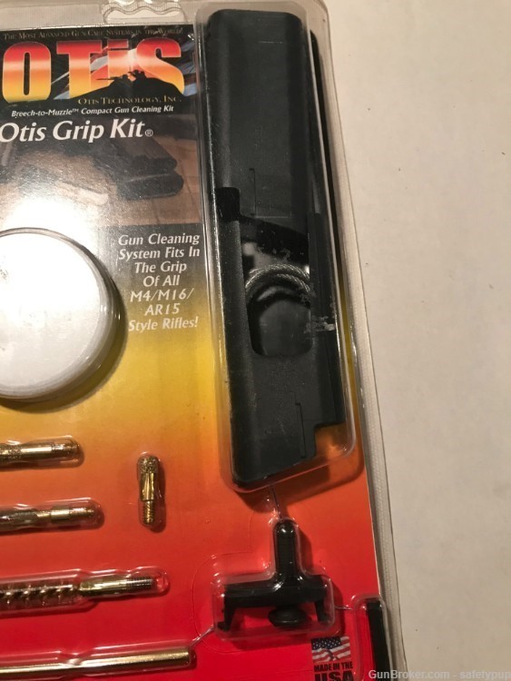 Otis Grip Kit AR15 Rifle Cleaning Kit -img-3