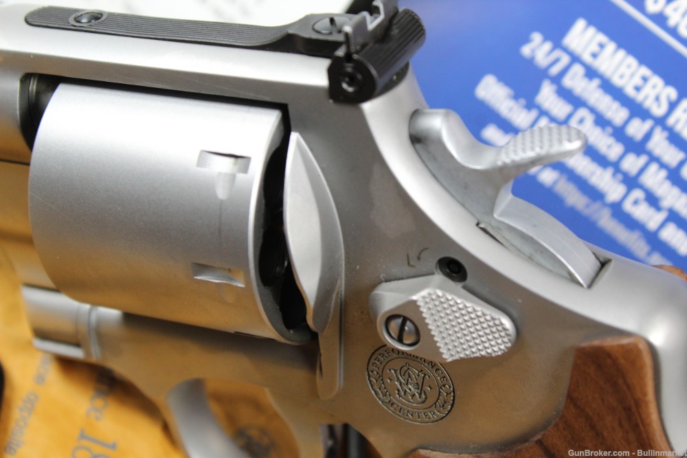 Smith and Wesson S&W 627 Performance Center .357 Magnum 8 Shot 2.62" Barrel-img-2