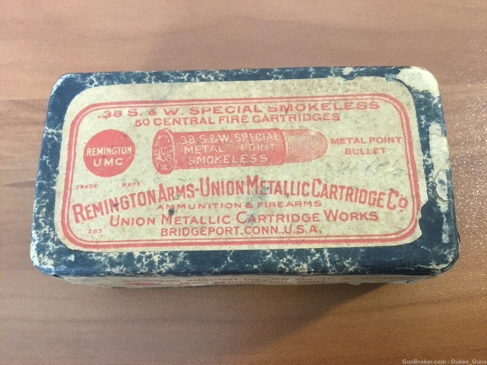 UMC/Remington Vintage 2 pc. box of .38 S&W cartridges -img-0