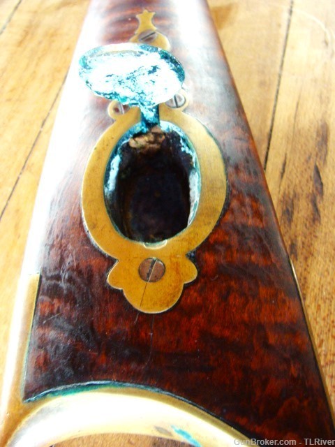Beautiful 36 cal. Curly Maple Eastern Style Squirrel Rifle Patch Box No Res-img-2