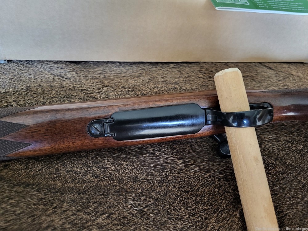 Remington Model 700 Classic .300 Savage-img-17