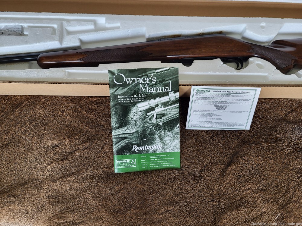 Remington Model 700 Classic .300 Savage-img-2