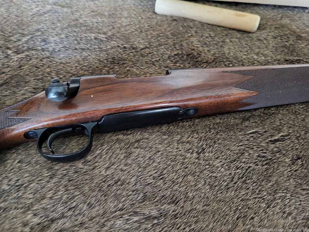 Remington Model 700 Classic .300 Savage-img-24