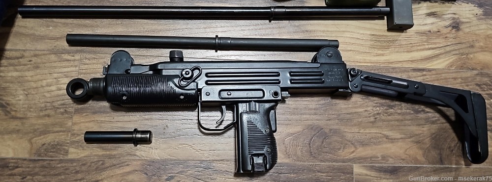 IMI Uzi Model B Carbine kit 9mm / 12mags + 2 barrels + extras-img-2