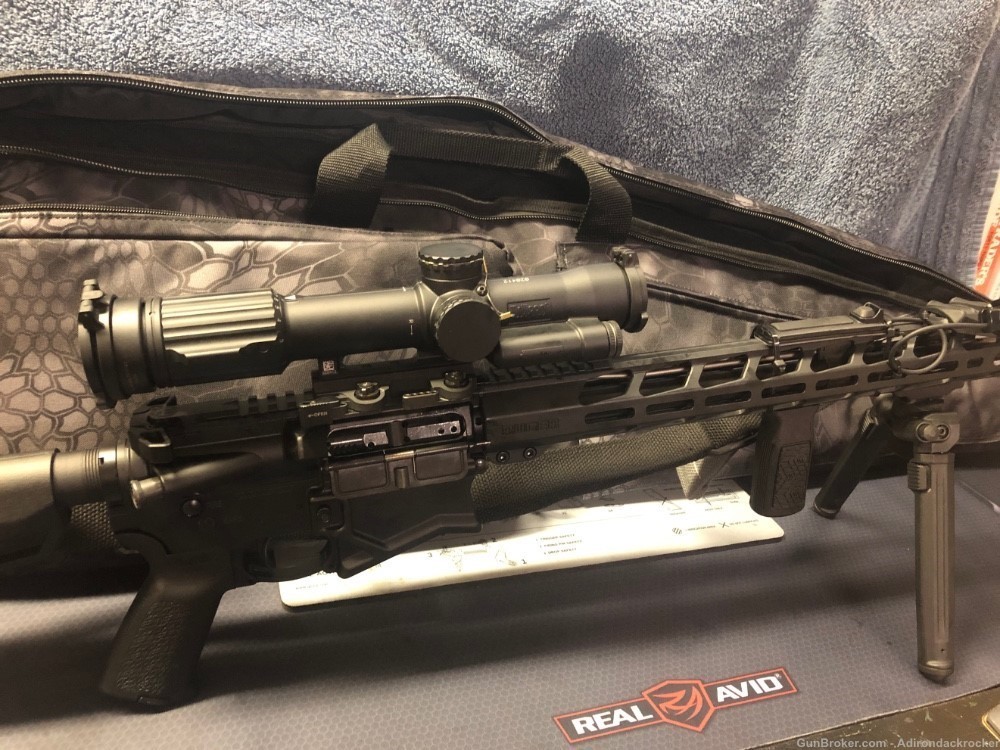 Ruger SFAR 16 in barrel,  Trijicon VCOG and Streamlight Pro weapon light -img-6