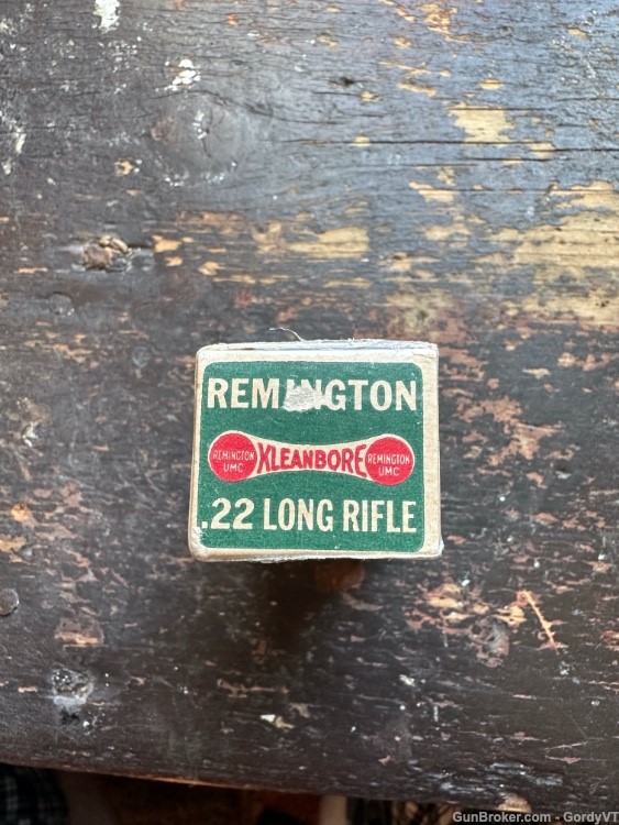 Vintage Remington box of .22 long rifle full complete for Model 12-img-4