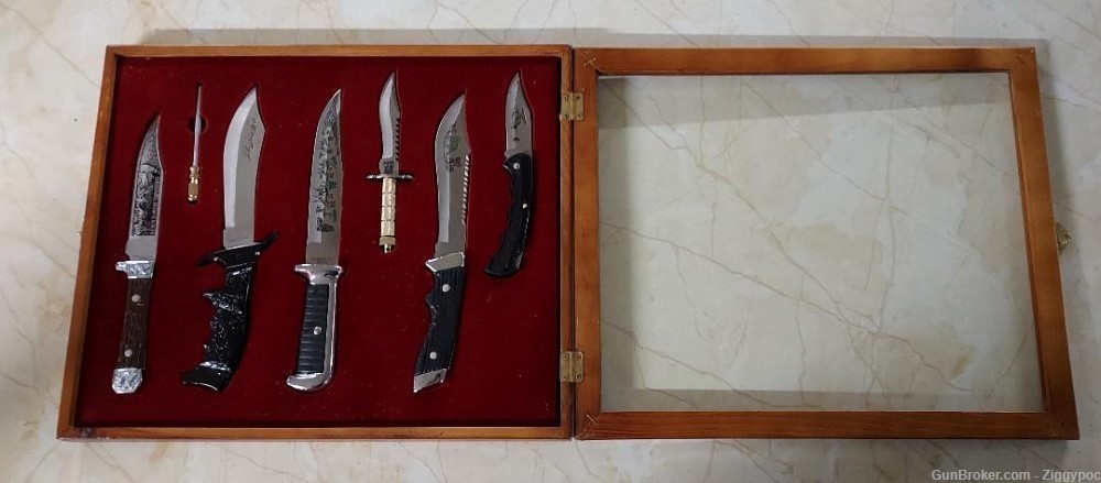 Knife Set-6 Knives-w-Sharpener & Glass/Wood Display Case.-img-0