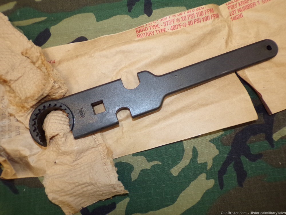 Original USGI M4 M16 M6A2 Combination Wrench 2012-img-0