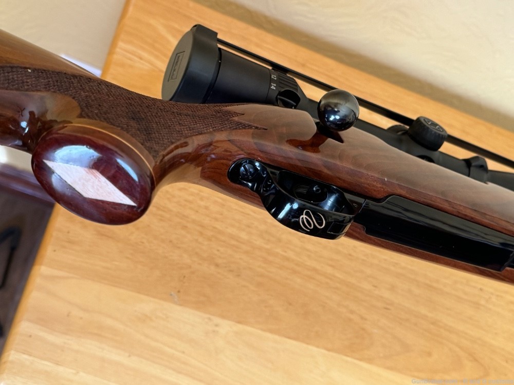 Weatherby Mark V Deluxe 300 WBY US made-img-10