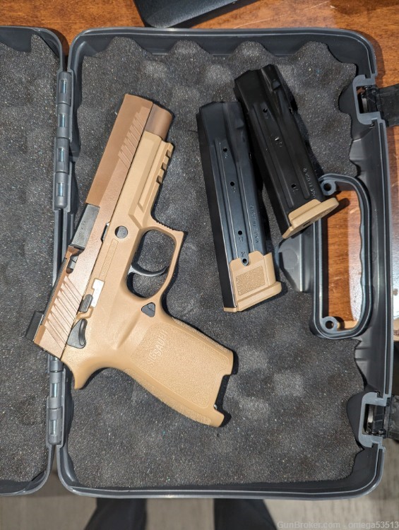 SIG Sauer P320 M17 9mm desert tan night sights-img-0