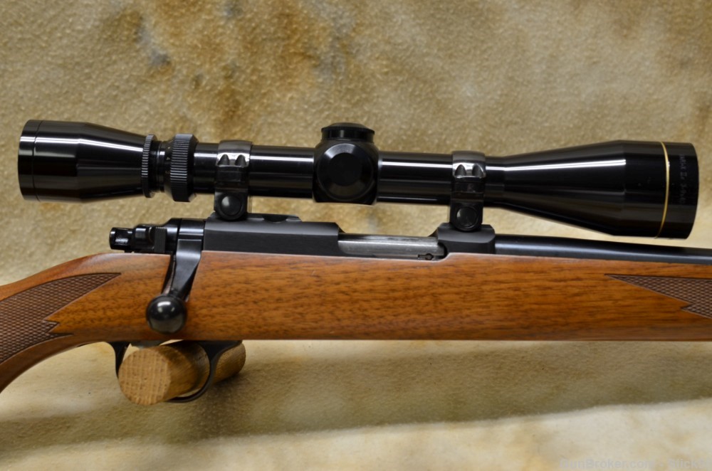 Ruger 77  22 Magnum with Leupold Scope-img-14