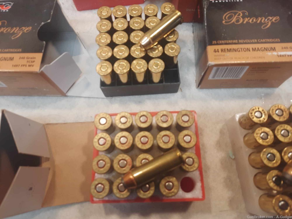 44 Mag Ammo Federal Winchester and PMC & Elliot 159 Rounds -img-1