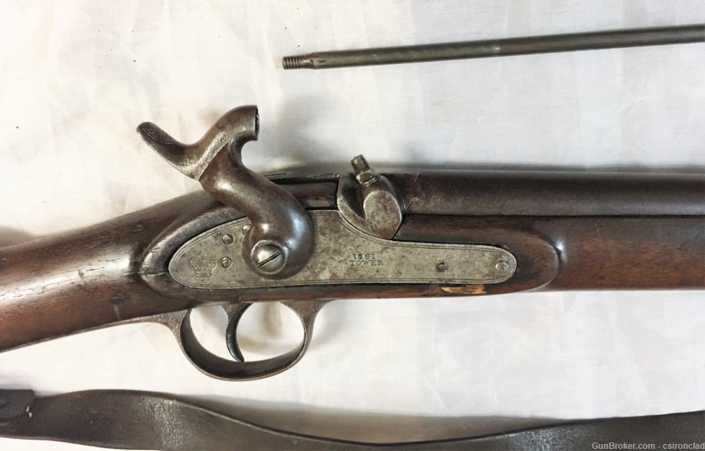 Enfield Sergeant's or Short Rifle .577, two band 1861 Tower-img-9
