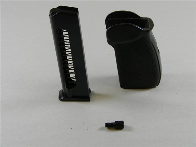 MAKAROV PISTOL MAGAZINE WITHOUT HUMP AND GRIP-img-1