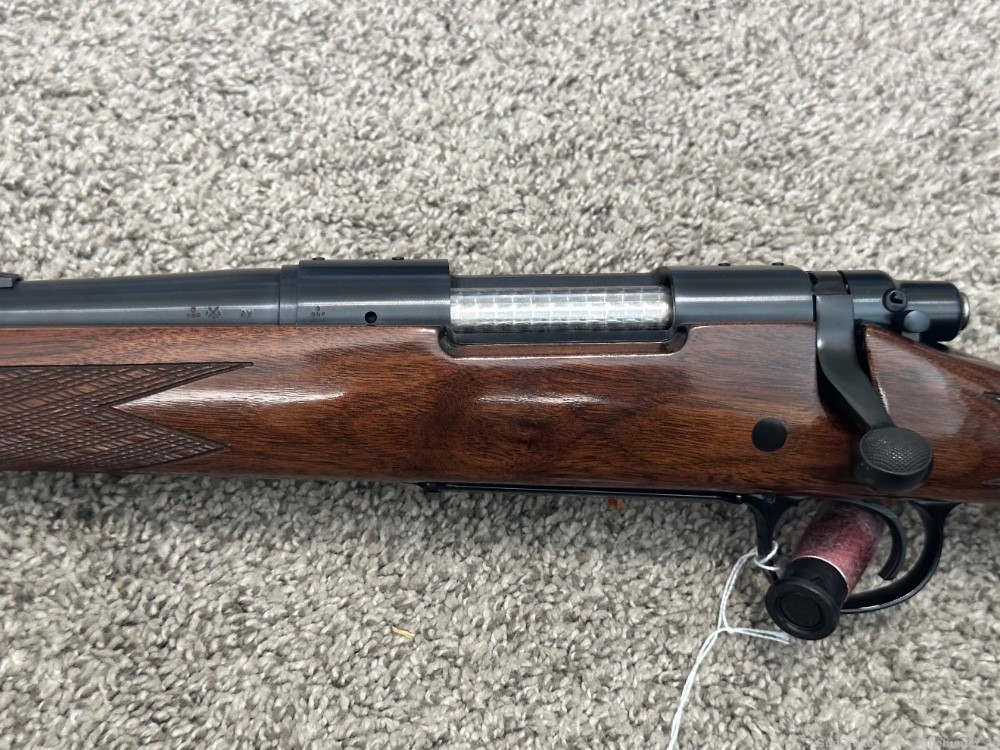 Remington 700 BDL Left hand 243 win rare 22” brl  2003 A+ wood unfired -img-4