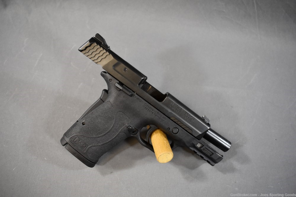 Smith & Wesson M&P 9 Shield EZ - 9mm Semi-Automatic Pistol w/ 6 Magazines-img-8