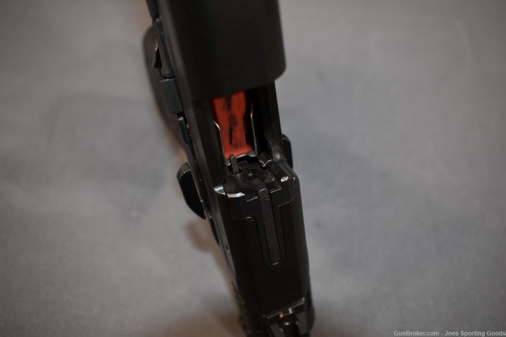 Smith & Wesson M&P 9 Shield EZ - 9mm Semi-Automatic Pistol w/ 6 Magazines-img-10