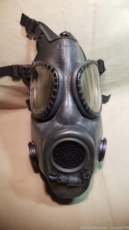 M17A2 Gas Mask size Small-img-3