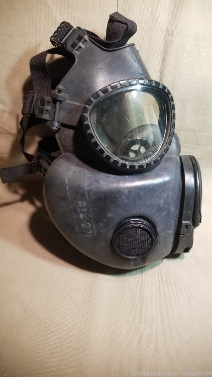 M17A2 Gas Mask size Small-img-0