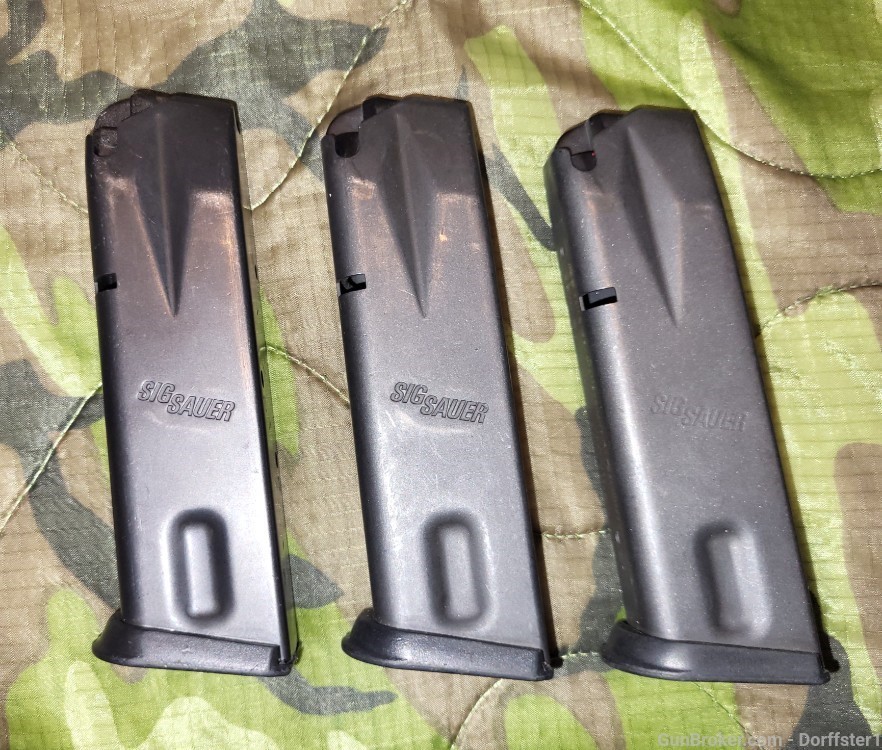 Vintage SIGARMS Sig Sauer P229R .40 S&W Pistol DAK Trigger, 3 Dovetail Mags-img-19