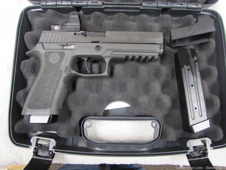 Sig P320X5 9mm with box 2 17 rd and 4 21 rd mags also Leupold DP-PRO optic-img-1
