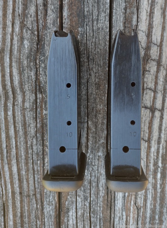 Pair of South African Vektor CP1 10rd 9mm magazines -img-3