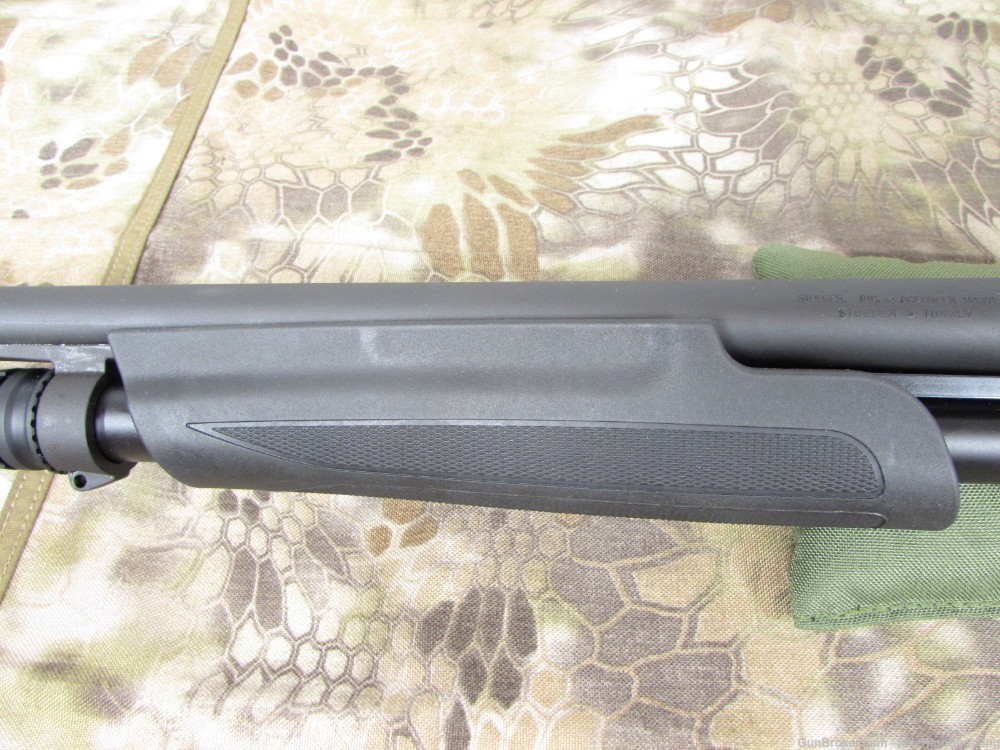 Stoeger Industries P3000 Freedom Series 18.5" 12-GA 3" Pump-Action 31892FS-img-7