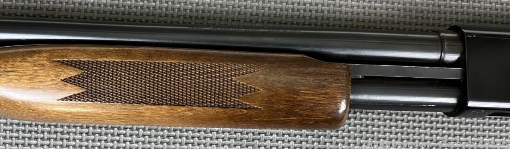 Mossberg 500CG 20 gauge pump shotgun 28" FULL Nice wood stocks 3" mag-img-7