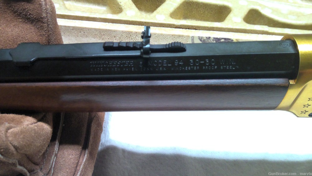 Winchester TEXAS LONG STAR Commemorative Rifle 30-30 win 26" barrel-img-36
