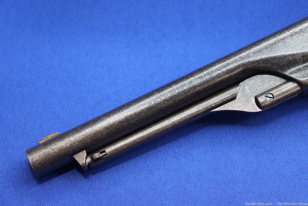 Colt Model 1860 Revolver 44 Cal ANTIQUE FINISH Pietta Italy Mfg Blackpowder-img-1