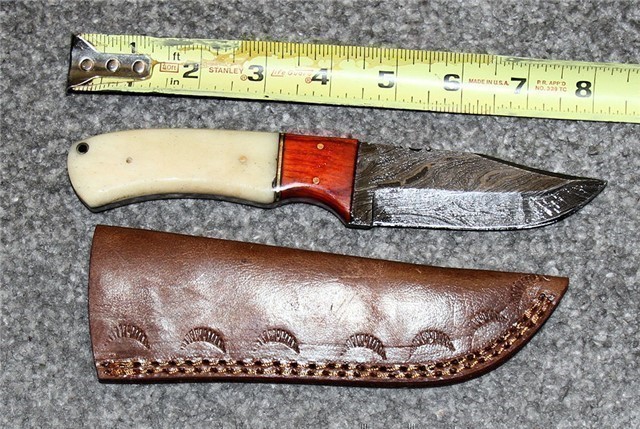 CUSTOM HANDMADE HUNTING KNIFE DAMASCUS MS1017-img-0