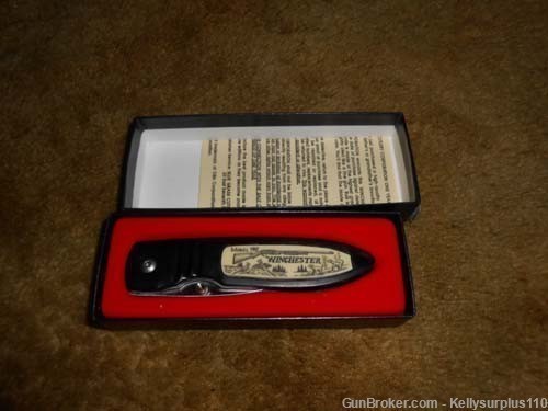Winchester Model 1912 Scrimshaw Linerlock Knife-img-0