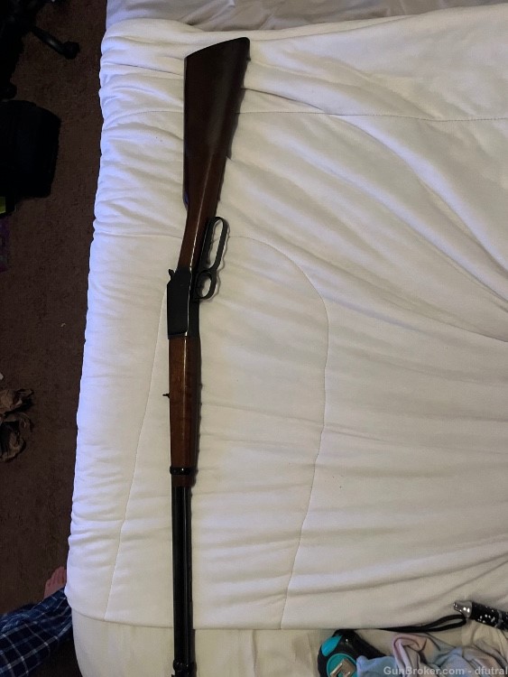 Browning Lever Action 22 Rifle-img-1