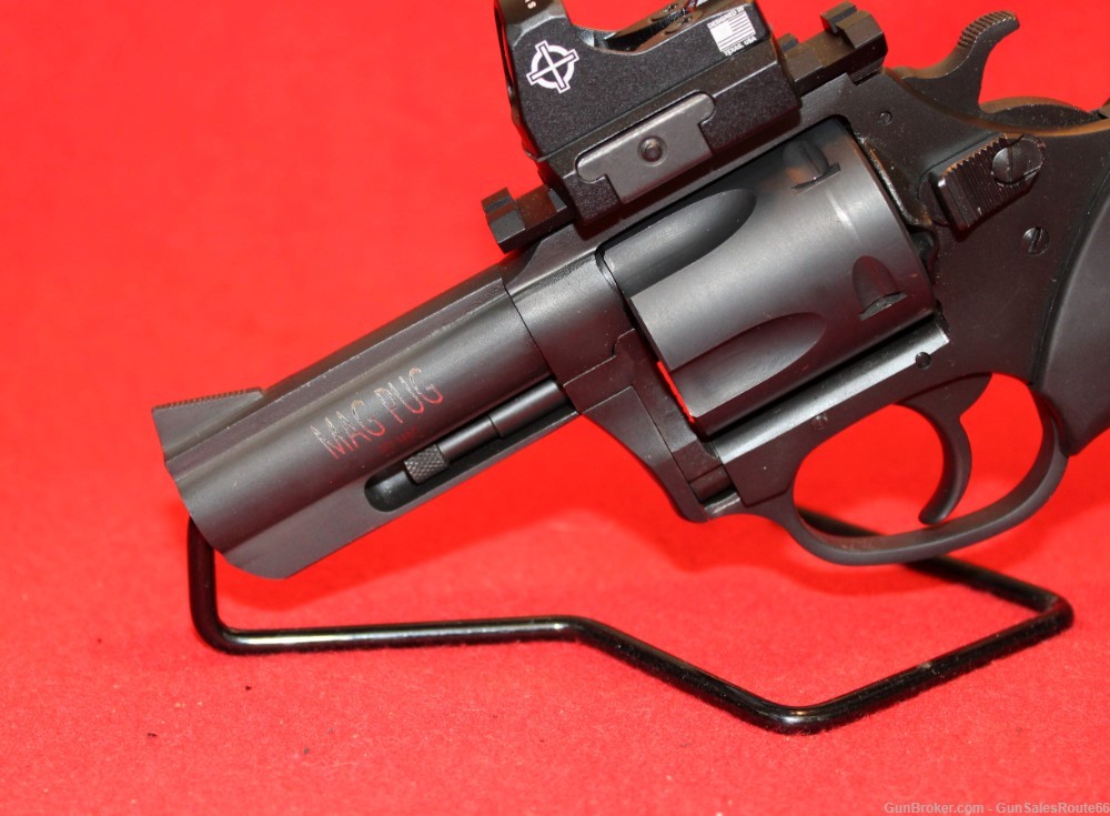 Charter Arms Mag Pug 13535 .357 Mag 3" Red Dot Revolver-img-9