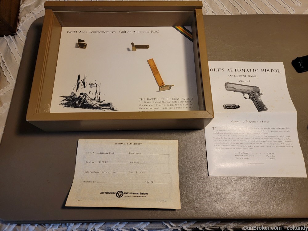 Colt 6 Gun 1911 WW1 & WW2 Commemorative Matching Serial Number Set -img-17