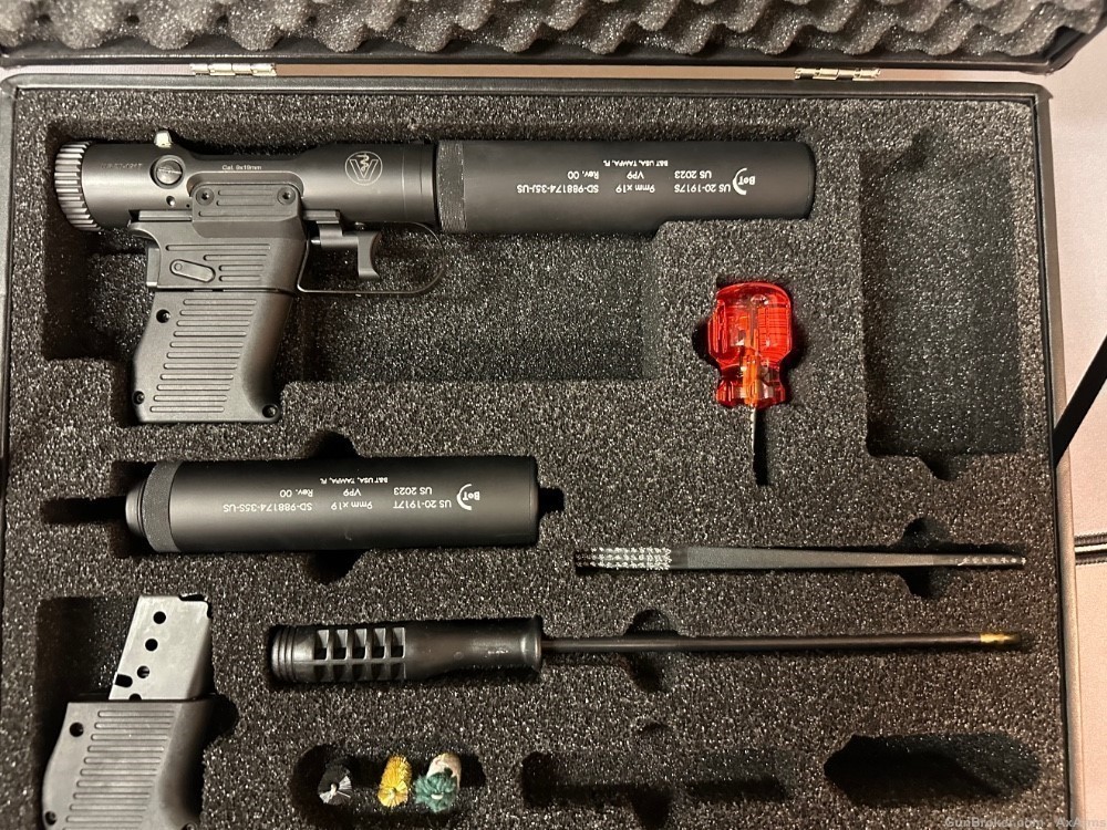 B&T AG Swiss VP9 CIA Contract Kit| Extremely Rare only 250 Imported! -img-13