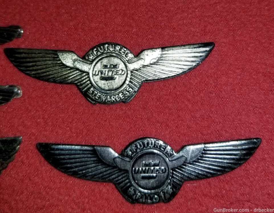 Lot of 7 United Airlines kids wings all metal vintage-img-2
