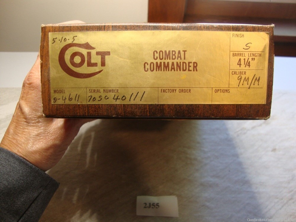 COLT 9MM COMBAT COMMANDER FACTORY ORIGINAL BOX WITH PAPERWORK-img-4