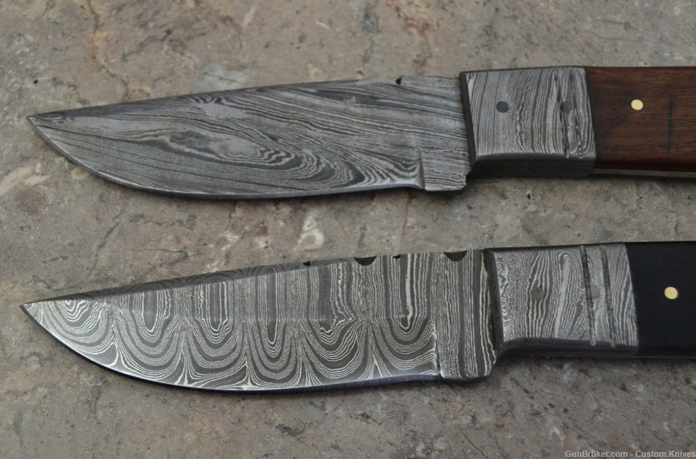 Custom Made Damascus Steel Set of 2 Hunting Knives with Mix Handles(LT-845)-img-1