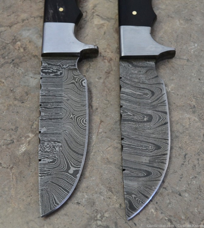 Custom Made Damascus Steel Set of 2 Hunting Knives Bull Horn Handle(LT-848)-img-2