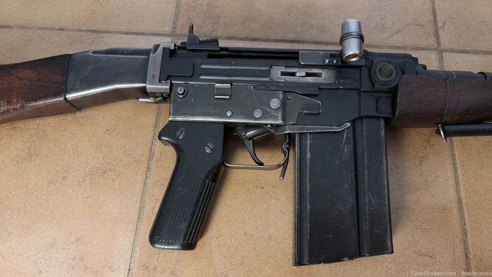 Chilean Navy SIG 510-4 (Export Stgw 57 in .308/7.62x51) Like AMT-img-3
