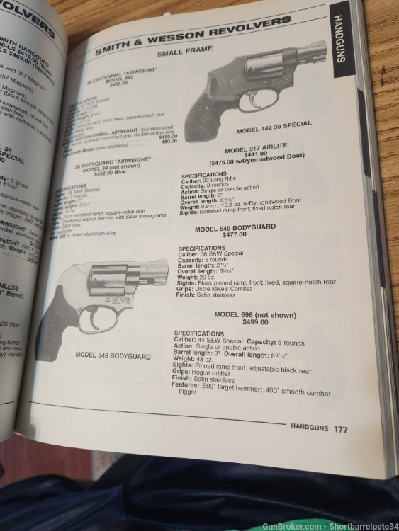 Shooters Bible 1998 no. 89 stoeger 12 gauge 308 9mm-img-5
