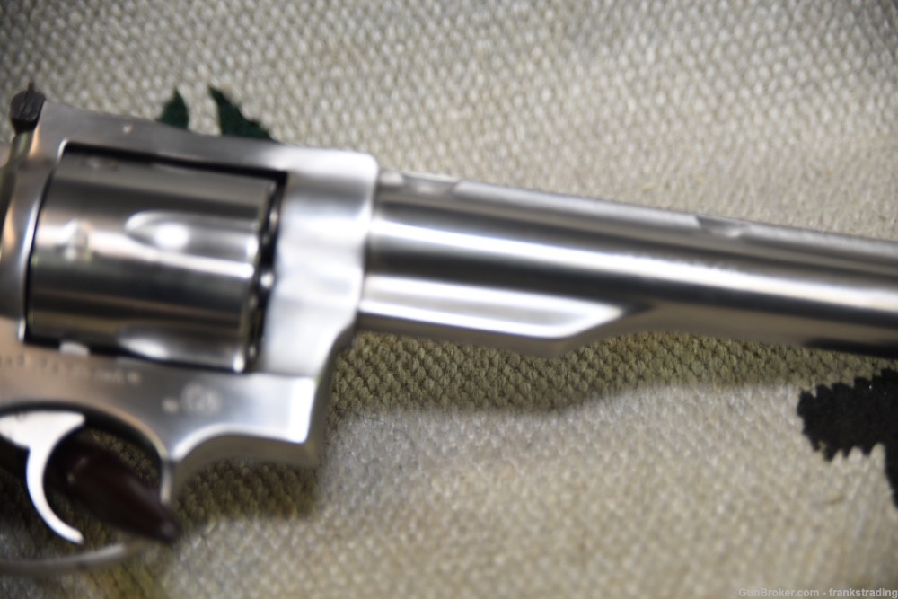 Rare Ruger Redhawk revolver in 41 Magnum 7.5 inch bbl as NEW -img-8