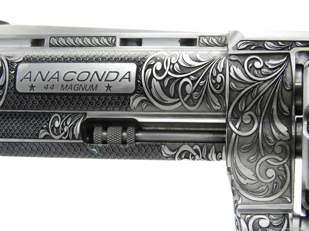 Extremely Rare Collectible Stunning Custom Engraved Colt Anaconda 4" 44 MAG-img-35